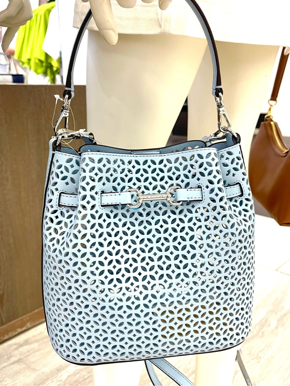 Michael Kors Carson Small Floral Laser Cut Bucket Crossbody Bag - Picture 1 of 14